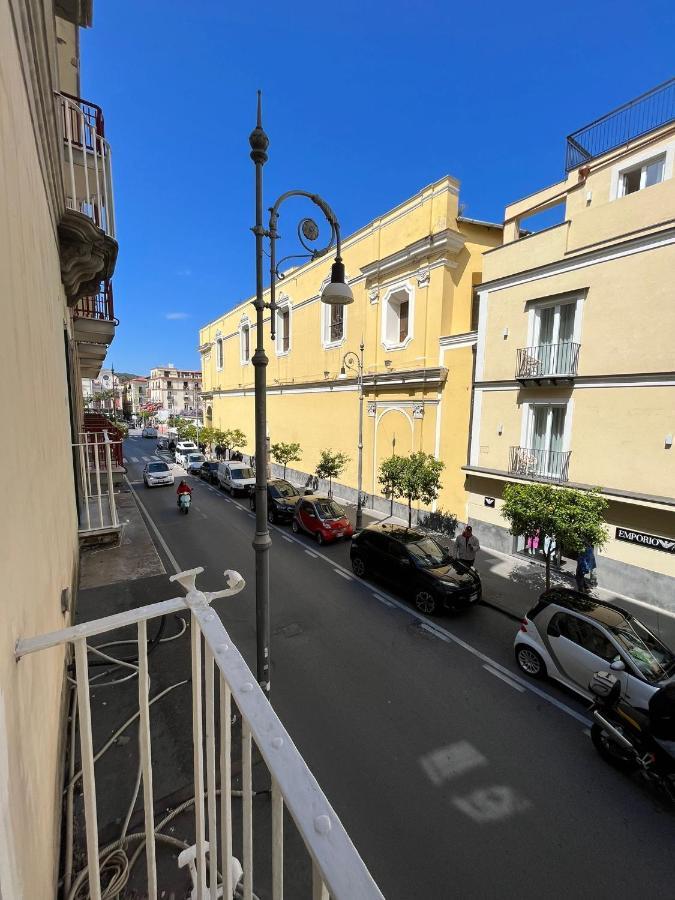 Il Balconcino Di Mary Bed & Breakfast Sorrento Bagian luar foto